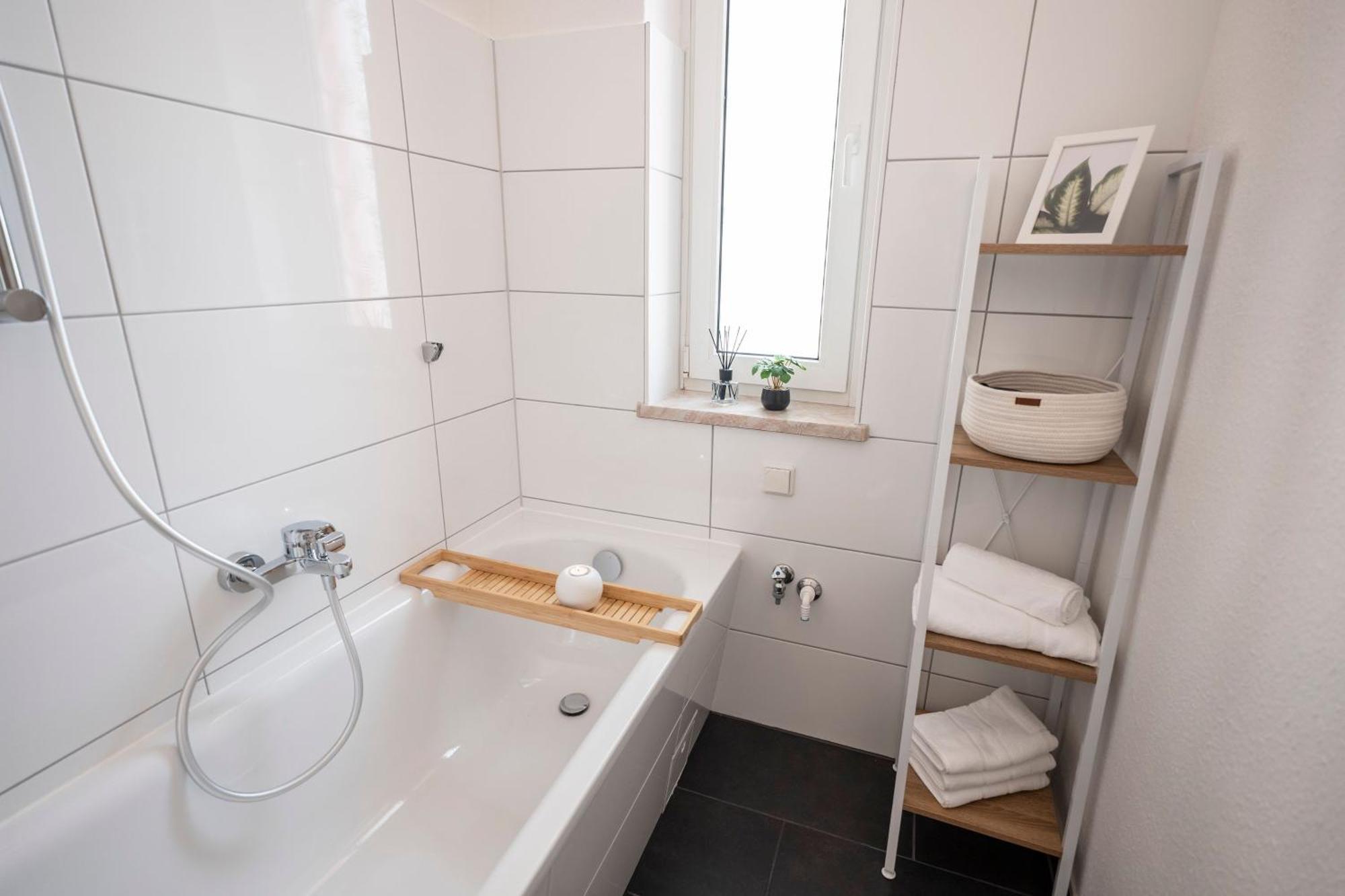 Loh9 - Das Apartment Im Citycenter - Parkplatz - Wlan - Aufzug Chemnitz Luaran gambar