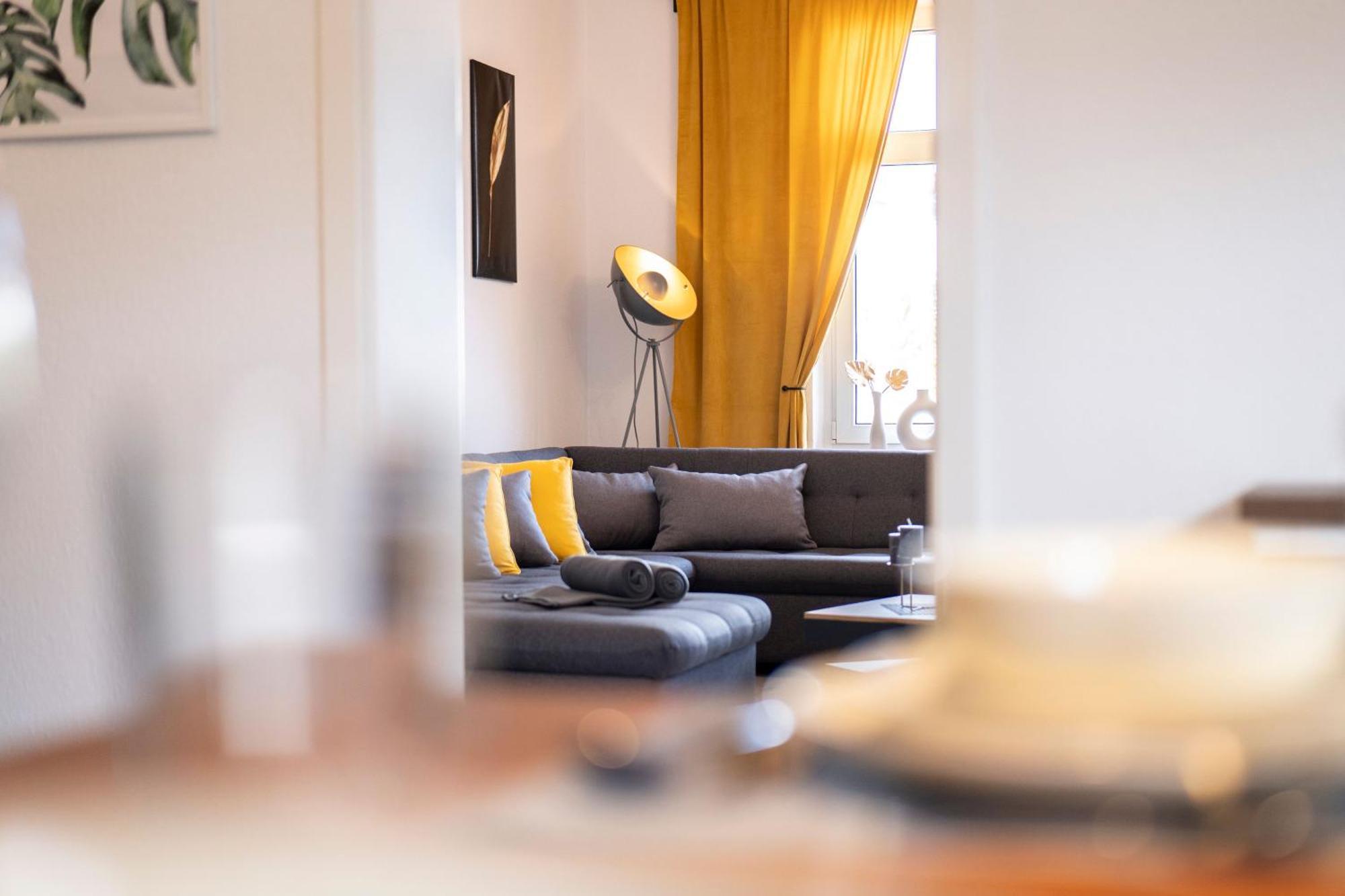 Loh9 - Das Apartment Im Citycenter - Parkplatz - Wlan - Aufzug Chemnitz Luaran gambar